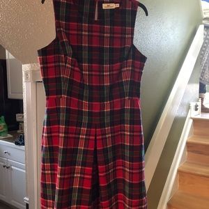 Vineyard vines dress